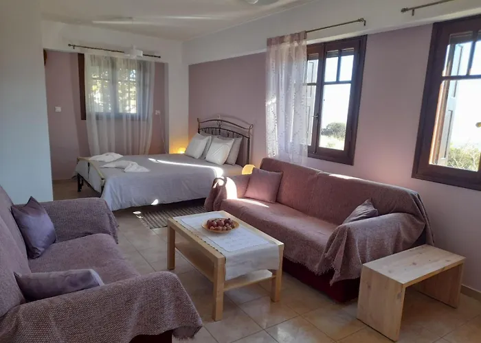 Anta's * Ambelokipoi (Corinthia)