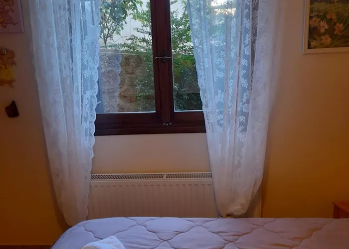 Anta's * Ambelokipoi (Corinthia)